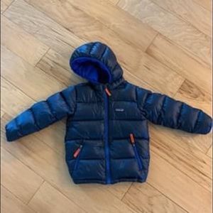 Patagonia winter jacket size 5t